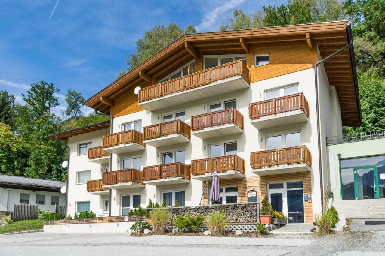بيسندورف Praga Apartments & Restaurant Zell Am See-Kaprun المظهر الخارجي الصورة