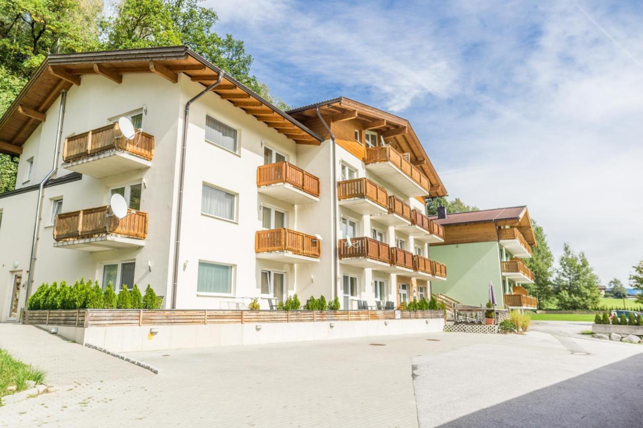 بيسندورف Praga Apartments & Restaurant Zell Am See-Kaprun المظهر الخارجي الصورة