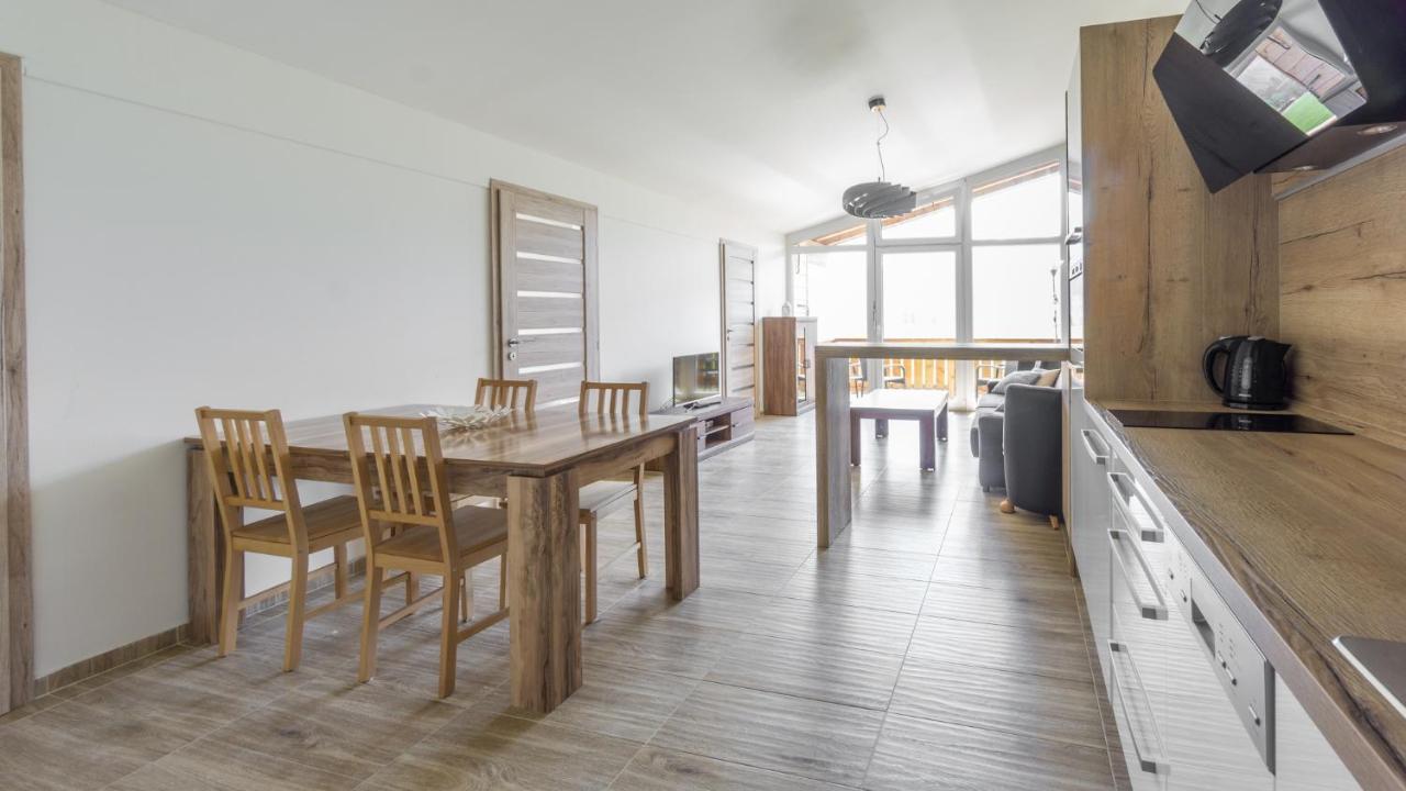 بيسندورف Praga Apartments & Restaurant Zell Am See-Kaprun المظهر الخارجي الصورة