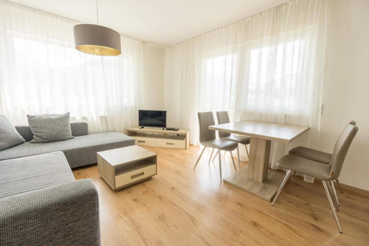 بيسندورف Praga Apartments & Restaurant Zell Am See-Kaprun المظهر الخارجي الصورة