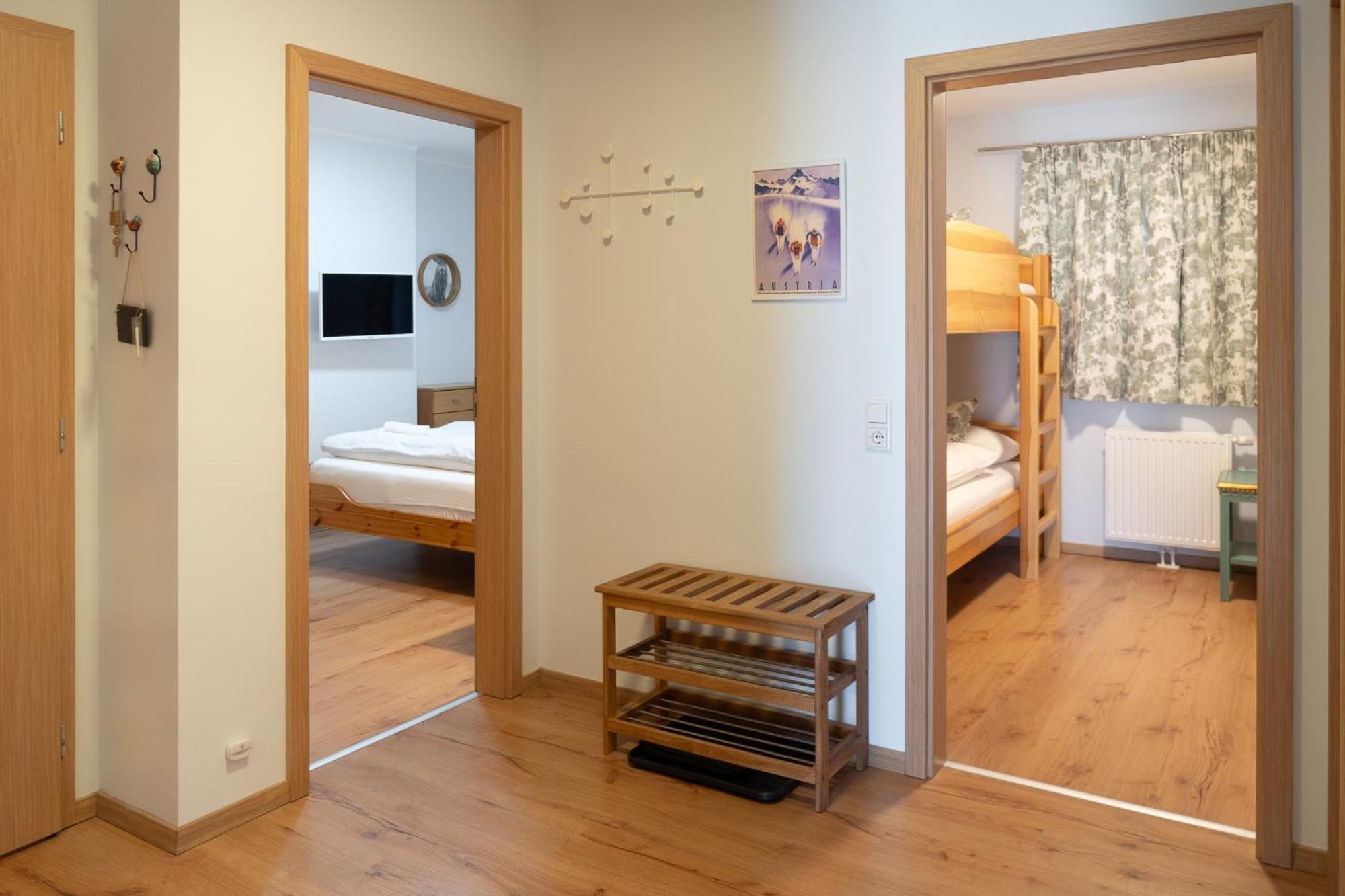 بيسندورف Praga Apartments & Restaurant Zell Am See-Kaprun المظهر الخارجي الصورة